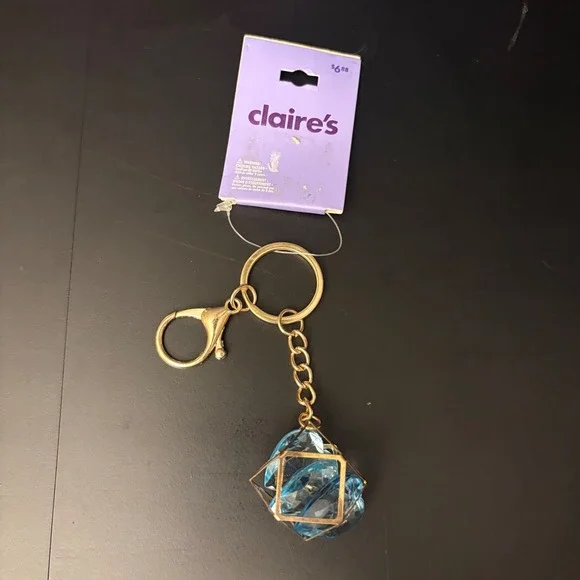 NWT Claire's Blue Gem Heart Geometric Cage Keychain Gold Tone Charm - Picture 4 of 6